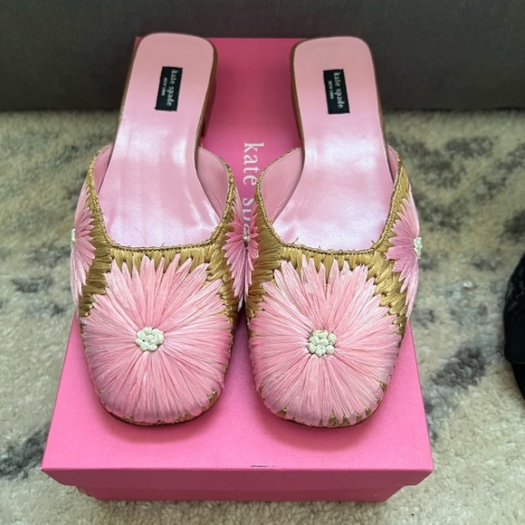 Kate Spade Flats - Picture 2 of 8